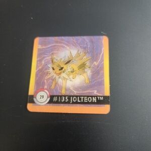 Pokémon Eevee Jolteon Artbox Action Flipz Premier Edition 1999 VLP